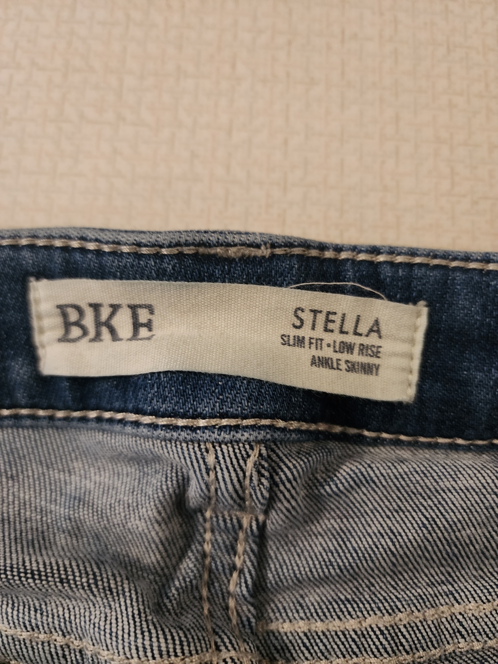 BKE Stella Slim Low-Rise Ankle Jeans - Light Blue